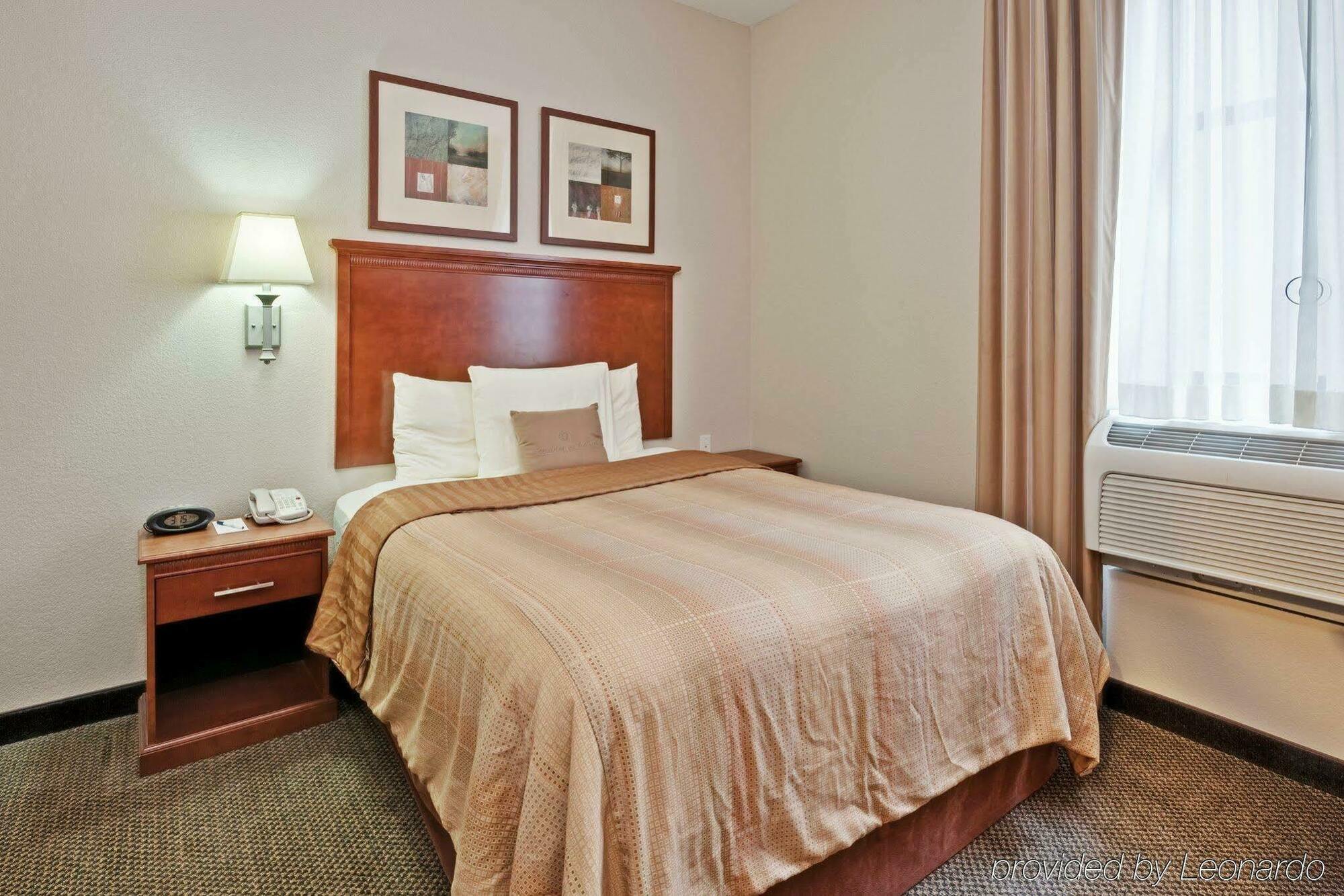 Candlewood Suites Terre Haute, an IHG Hotel Extérieur photo
